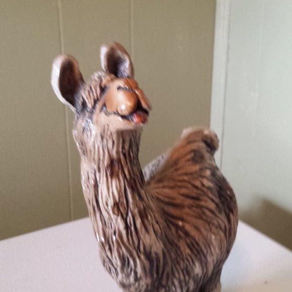 Vintage Handmade Beasties of the Kingdom Collection Lana Llama by John Raya - Picture 2 of 16